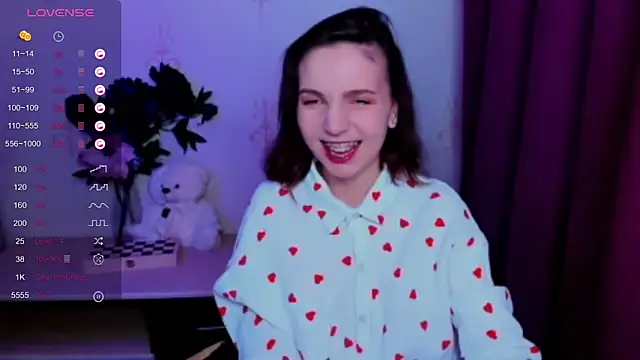 KindHazelHere  online show from 04-29-26, 09:21