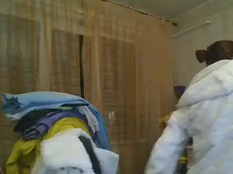 Snapshot of ShawnaAdams chatting on 01-06-25, 09:43 ShawnaAdams online show from 01-06-25, 09:43