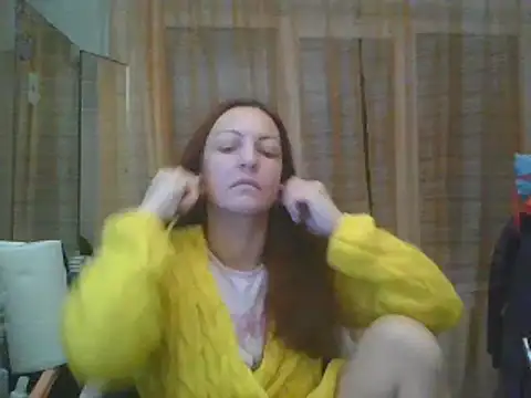 Snapshot of ShawnaAdams chatting on 02-02-25, 04:32 ShawnaAdams online show from 02-02-25, 04:32