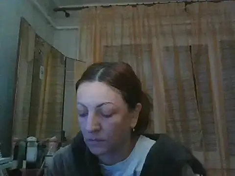Snapshot of ShawnaAdams chatting on 02-10-25, 08:00 ShawnaAdams online show from 02-10-25, 08:00