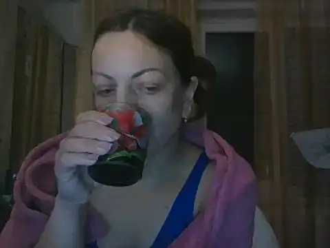 Snapshot of ShawnaAdams chatting on 03-13-25, 05:18 ShawnaAdams online show from 03-13-25, 05:18