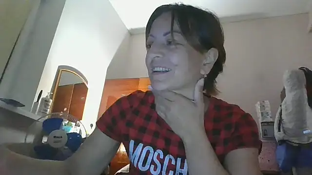Snapshot of ShawnaAdams chatting on 09-18-25, 06:21 ShawnaAdams online show from 09-18-25, 06:21