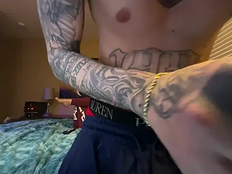 Snapshot of Bwcjoshbanks chatting on 02-18-25, 05:53 Bwcjoshbanks online show from 02-18-25, 05:53