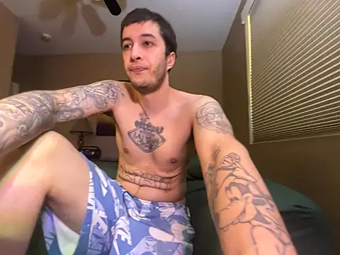 Snapshot of Bwcjoshbanks chatting on 10-28-25, 03:04 Bwcjoshbanks online show from 10-28-25, 03:04