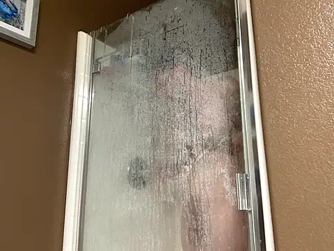 Snapshot of Bwcjoshbanks chatting on 01-18-26, 06:50 Bwcjoshbanks online show from 01-18-26, 06:50