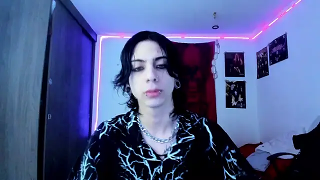 dussk  online show from 02-23-25, 03:56
