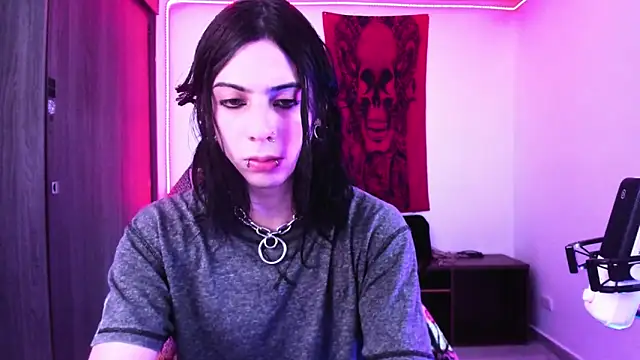 dussk  online show from 05-23-26, 05:56