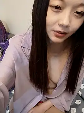 Lu Nana online show from 03-19-25, 09:27