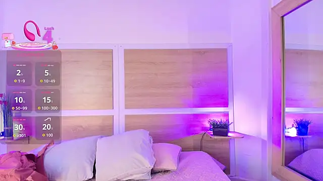  nickypurple  online show from 10-04-25, 07:12