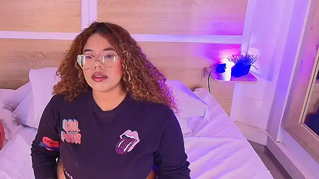  nickypurple  online show from 02-25-26, 07:12