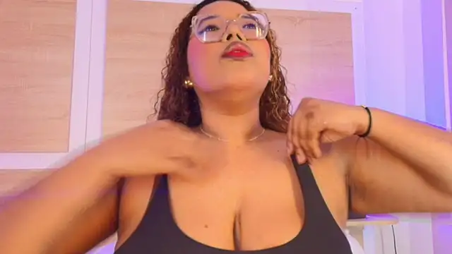  nickypurple  online show from 07-10-26, 01:58