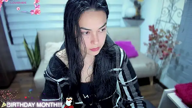 Lunlunera online show from 11-15-25, 03:15