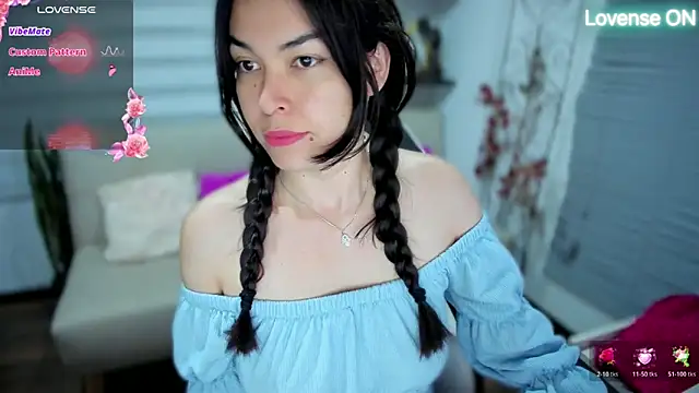 Lunlunera online show from 04-19-26, 03:28