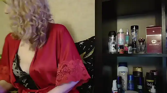 Snapshot of Natasha_Nannette chatting on 12-20-24, 09:28 Natasha Nannette online show from 12-20-24, 09:28