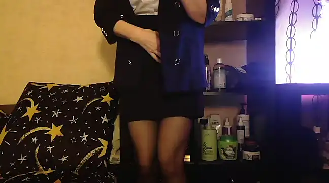 Snapshot of Natasha_Nannette chatting on 02-26-25, 08:22 Natasha Nannette online show from 02-26-25, 08:22