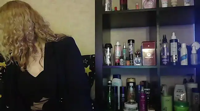 Snapshot of Natasha_Nannette chatting on 03-04-25, 03:15 Natasha Nannette online show from 03-04-25, 03:15