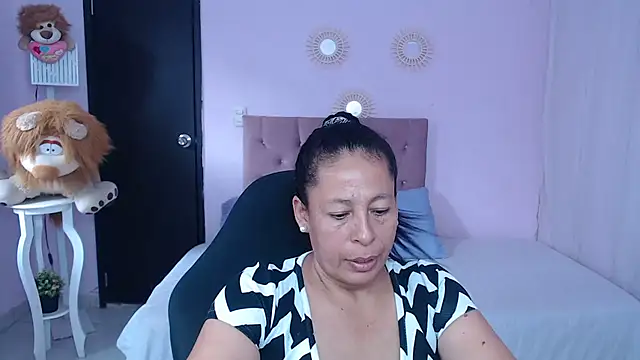 mature martina online show from 03-21-26, 08:56