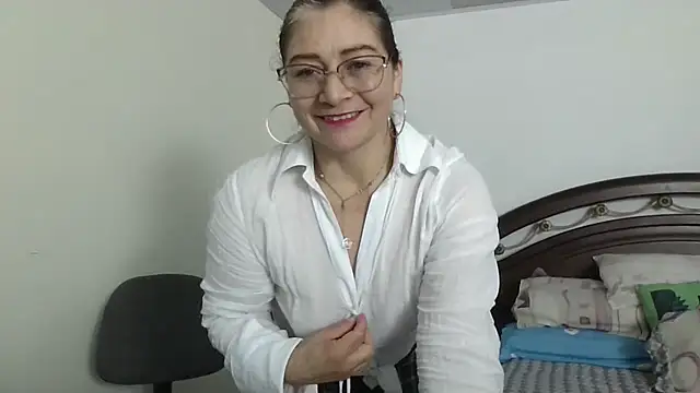 Snapshot of ruby-milf1 chatting on 02-07-25, 12:09 ruby-milf1 online show from 02-07-25, 12:09