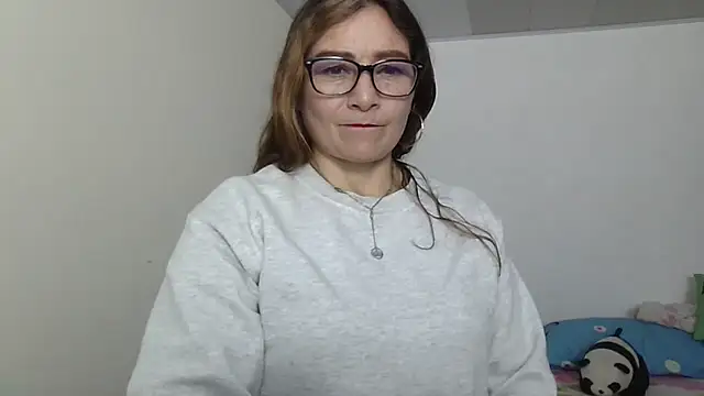 Snapshot of ruby-milf1 chatting on 02-12-25, 07:35 ruby-milf1 online show from 02-12-25, 07:35