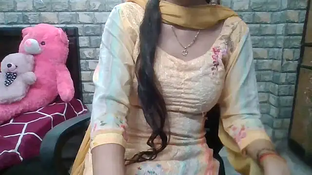 Sexy iknoor online show from 09-28-25, 04:40