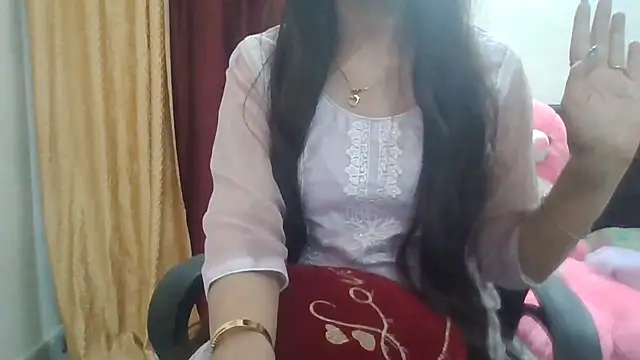 Snapshot of Sexy_iknoor chatting on 05-19-26, 05:25 Sexy iknoor online show from 05-19-26, 05:25