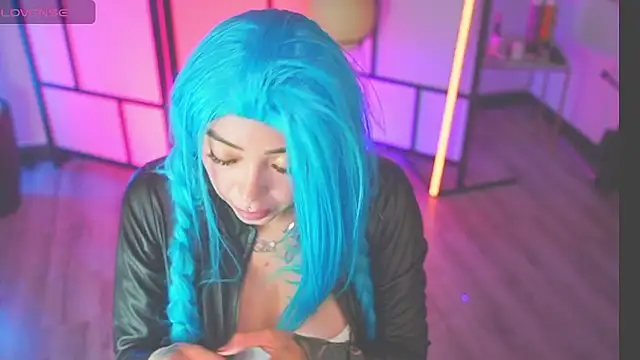 Snapshot of isa_red_hair chatting on 02-02-26, 02:10 isa red hair online show from 02-02-26, 02:10