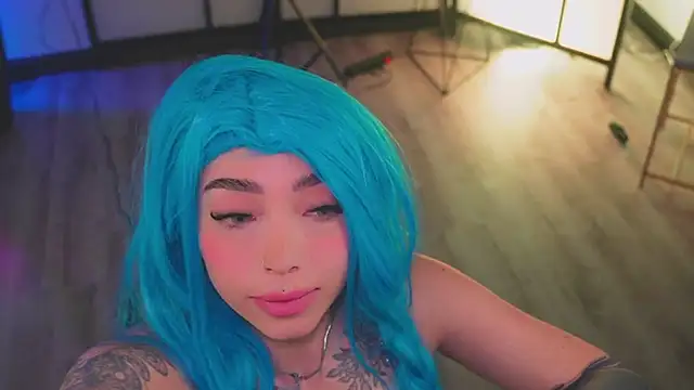 Snapshot of isa_red_hair chatting on 02-22-26, 12:12 isa red hair online show from 02-22-26, 12:12