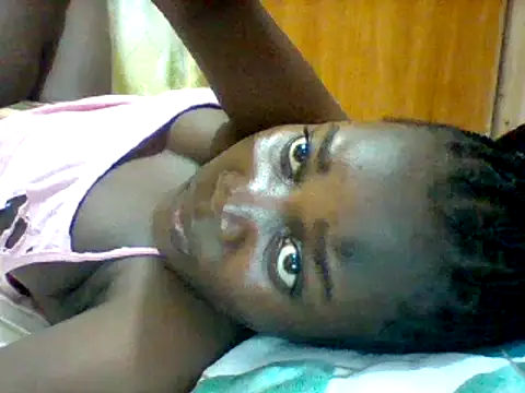 Snapshot of Alessandrajenna chatting on 02-26-25, 09:48 Alessandrajenna online show from 02-26-25, 09:48