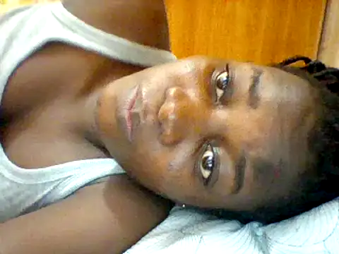 Snapshot of Alessandrajenna chatting on 03-19-25, 12:23 Alessandrajenna online show from 03-19-25, 12:23