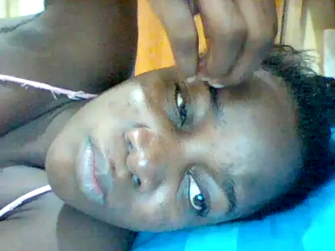 Snapshot of Alessandrajenna chatting on 09-14-25, 03:49 Alessandrajenna online show from 09-14-25, 03:49