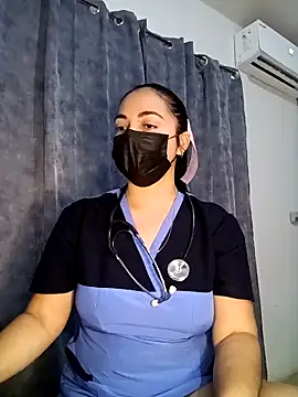 Snapshot of MEGAN_X0XX chatting on 12-14-25, 05:29 MEGAN X0XX online show from 12-14-25, 05:29