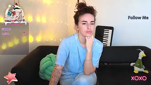 xx adrihanna xx online show from 01-10-25, 08:18