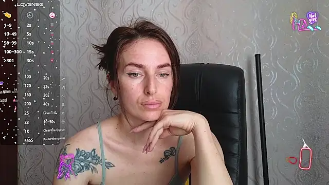 xx adrihanna xx online show from 06-10-26, 05:50