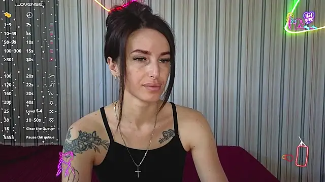 Snapshot of xx_adrihanna_xx chatting on 06-26-26, 06:07 xx adrihanna xx online show from 06-26-26, 06:07