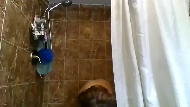 Snapshot of spundarella420 chatting on 09-23-25, 12:08 spundarella420 online show from 09-23-25, 12:08