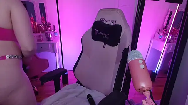 rachelbrooksxx online show from 12-19-25, 04:58