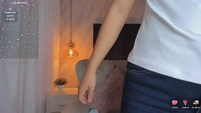 kataliina   online show from 01-12-25, 12:01