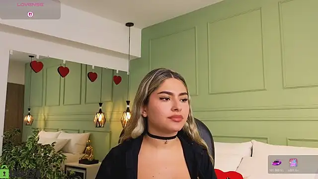 kataliina   online show from 02-05-26, 11:48