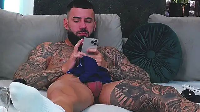 masterkingofmusclee online show from 01-16-25, 09:27