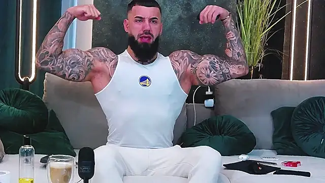 masterkingofmusclee online show from 01-21-25, 06:43