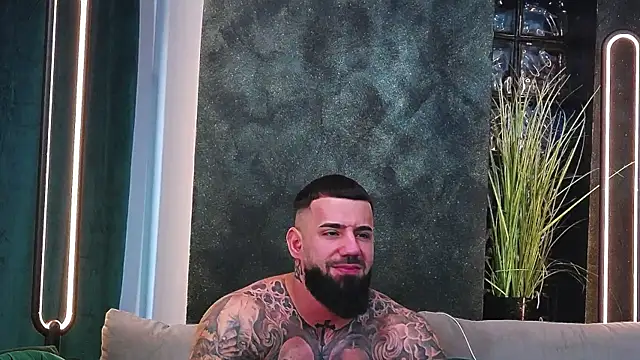 masterkingofmusclee online show from 02-03-25, 10:25