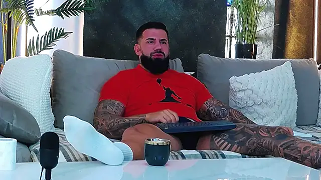 masterkingofmusclee online show from 09-25-25, 07:56