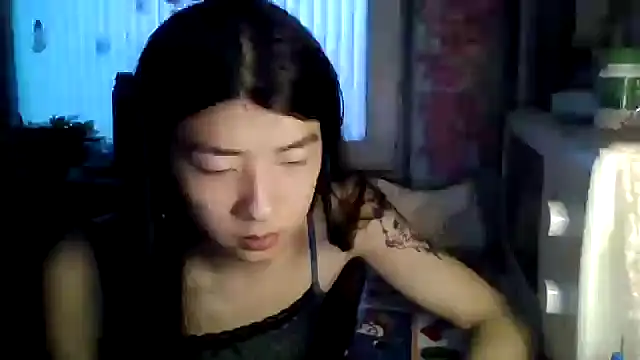 CarlyJoy online show from 03-01-26, 01:13
