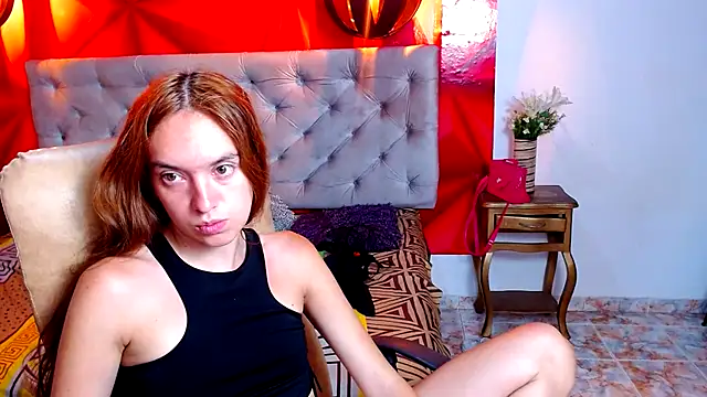 Snapshot of SofiaWet23 chatting on 10-15-25, 12:38 SofiaWet23 online show from 10-15-25, 12:38