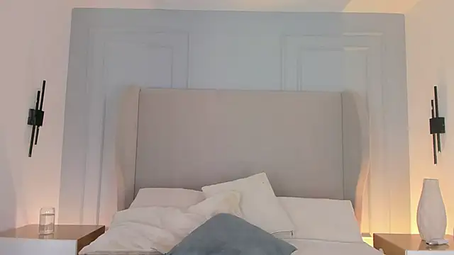 chloe d online show from 04-29-26, 10:27
