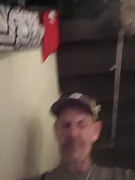 Snapshot of deepstroker42071 chatting on 10-29-25, 12:07 deepstroker42071 online show from 10-29-25, 12:07