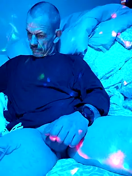 Snapshot of deepstroker42071 chatting on 12-23-25, 05:49 deepstroker42071 online show from 12-23-25, 05:49