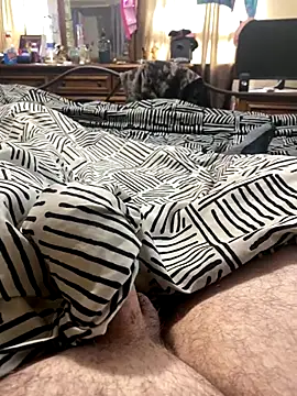 Snapshot of daddddddddyyyy chatting on 11-17-25, 03:29 daddddddddyyyy online show from 11-17-25, 03:29