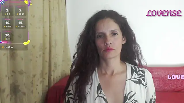 Snapshot of catalina_duran1 chatting on 10-26-25, 04:51 catalina duran1 online show from 10-26-25, 04:51