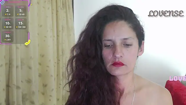 Snapshot of catalina_duran1 chatting on 11-13-25, 05:06 catalina duran1 online show from 11-13-25, 05:06